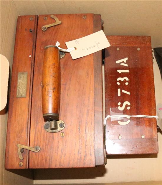 Dobbie Minnes Patent Steam Indicator, cased, a Holmes brass spirit level, cased & a wood-mounted spirit level (3)